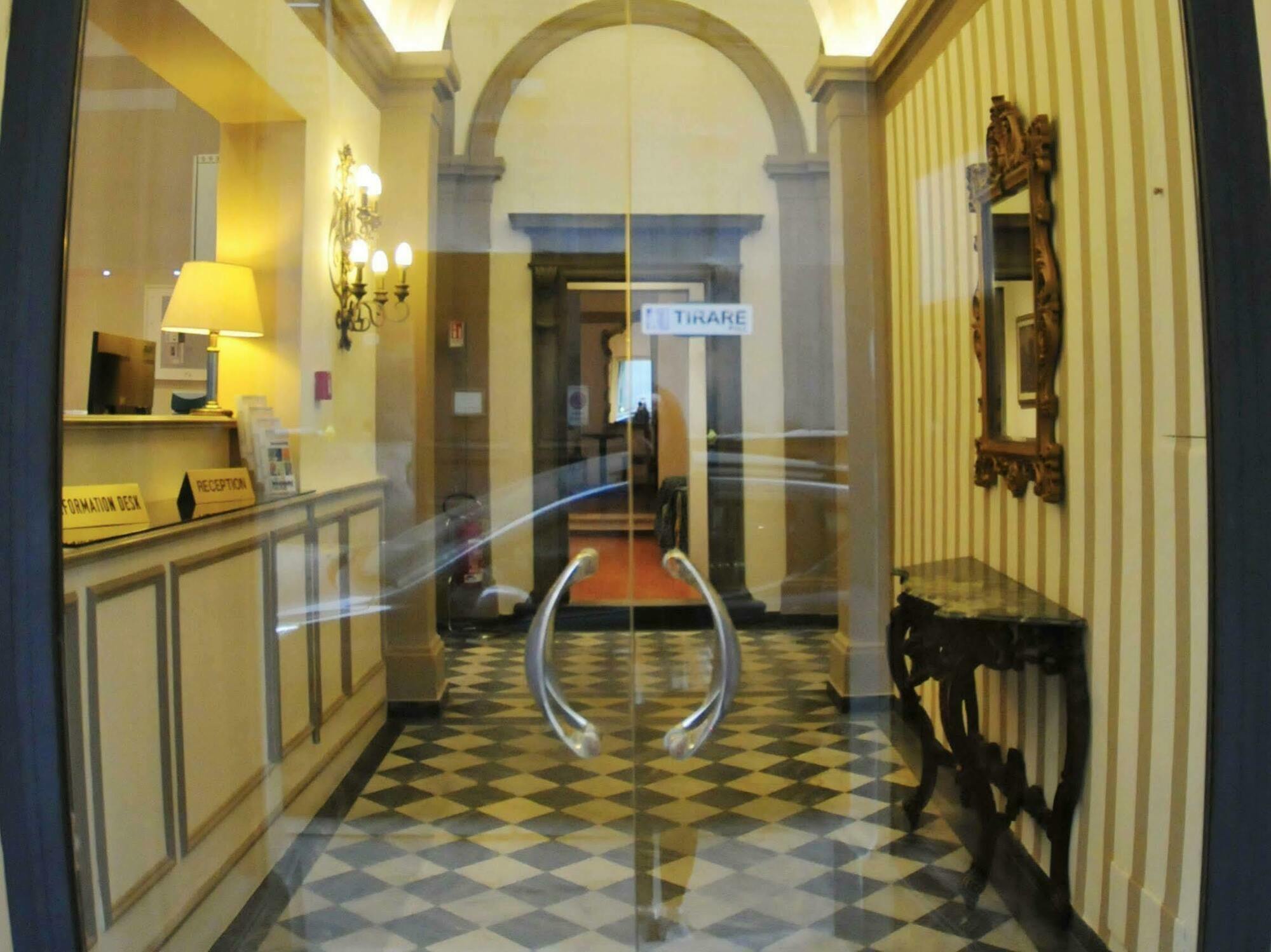 Hhb Hotel Florence Buitenkant foto